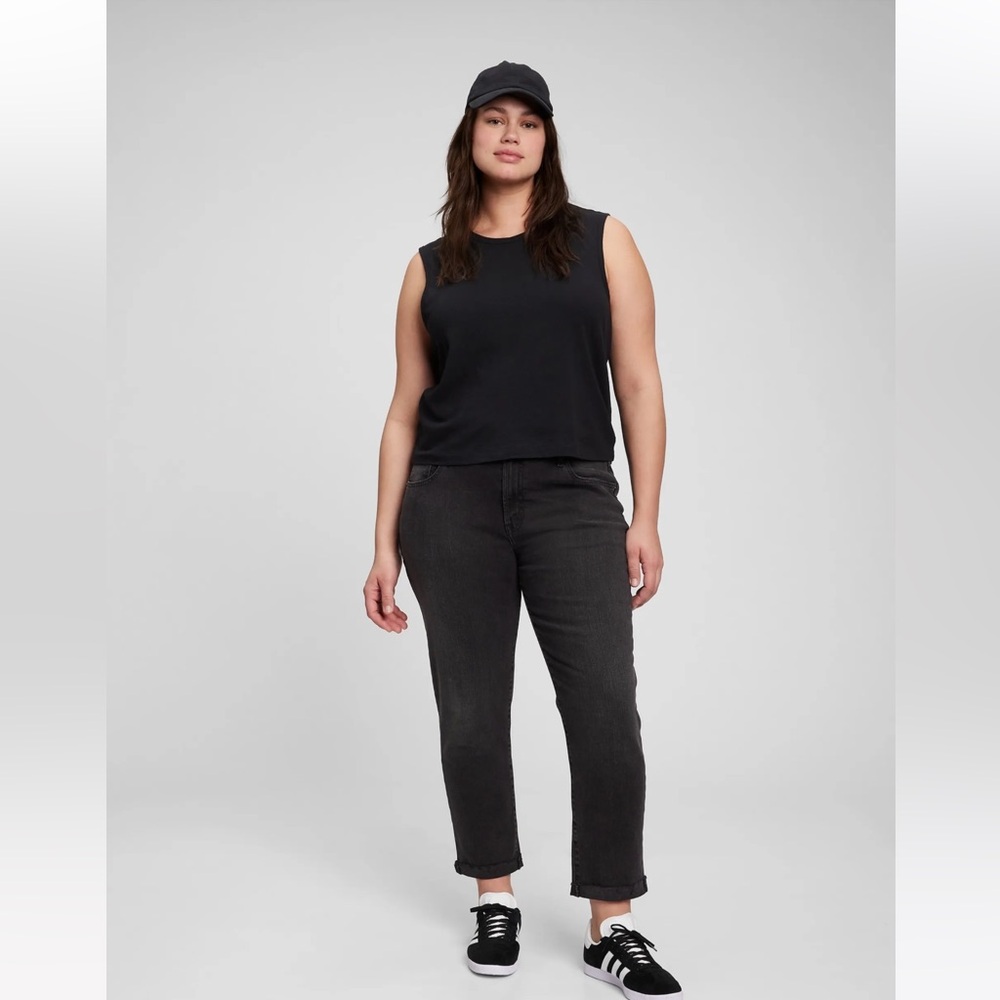 Gap Womens Girlfriend Mid Rise Jeans
